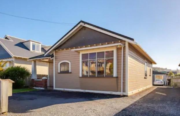 St Clair Holiday House Dunedin Exterior photo